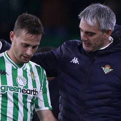 Canales sigue sin entrenarse en el Betis de cara al derbi