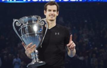 Andy Murray termina como número uno de la ATP: Luego muchos años de trabajo, el británico Andy Murray llegó al número uno del mundo de ránking ATP. A la medalla de oro en Río 2016 se le sumó el Grand Slam de Wimbledon, tres ATP 1000, tres 500 y el ATP World Tour Finals.