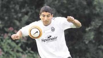 <b>ENFERMEDAD. </b>El interior zurdo Peralta estará en el dique seco entre una y dos semanas.