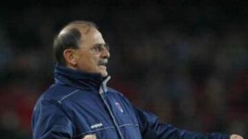 <b>REVOLUCIÓN.</b> Sergio Kresic, entrenador del Numancia, podría plantear varios cambios en su equipo titular, lo que supondría una "pequeña revolución" ante la visita del Real Madrid.