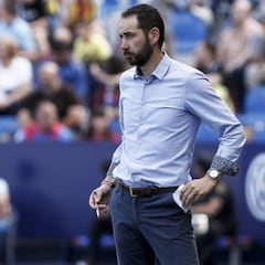 Pablo Machín se convierte en entrenador del Glorioso para su centenario