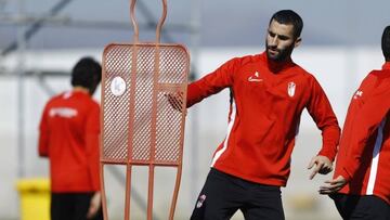 Maxima Gonalons en un entrenamiento con el Granada.