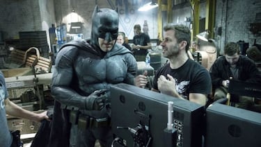 Zack Snyder asegura que Ben Affleck quiere seguir con su película individual de Batman