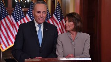 Nancy Pelosi y Chuck Schumer en Washington, DC. USA. 2019.