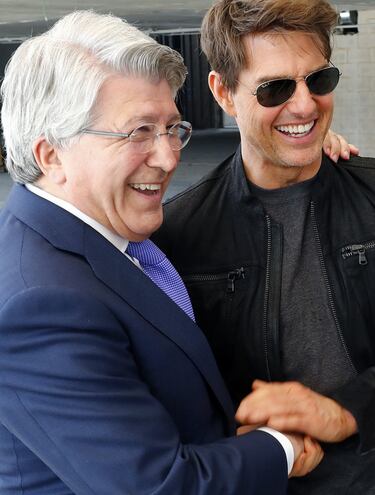 Cerezo y Cruise.