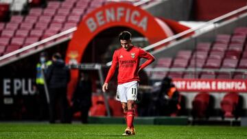 Franco Cervi, durante el calentamiento previo al partido que disput&oacute; el Benfica conra el Nacional.