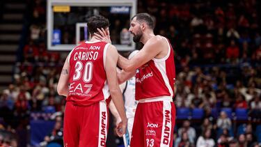 Mirotic anima a Caruso.