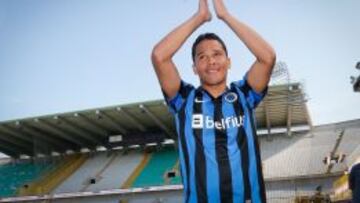 El Sevilla anuncia el fichaje de Bacca por 5 temporadas