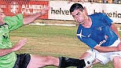 El Écija manda un aviso a un conjunto blanquiverde gris