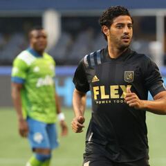 Carlos Vela waiting on contract talks with LAFC