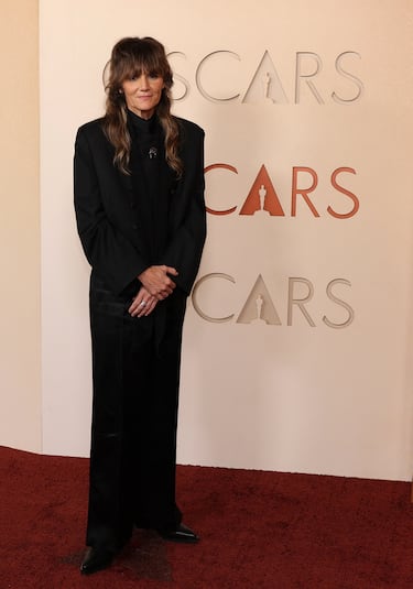 Monique Champagne posa en la alfombra roja del Dolby Theatre.