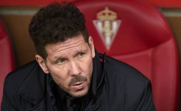 Sporting Gijon v Atletico Madrid - Spanish La Liga Santander - El Molinon stadium, Gijon, Spain, 18/02/17 Atletico Madrid's coach Diego "Cholo" Simeone looks before match.