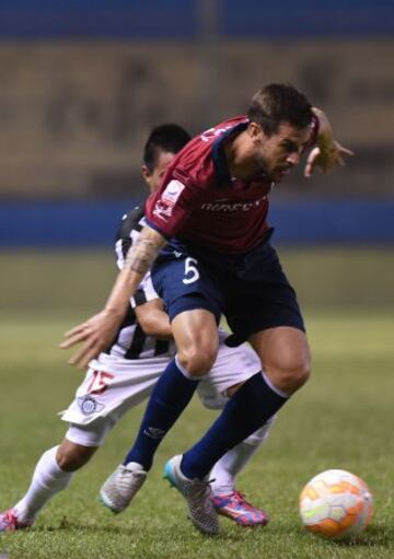 Universidad Católica visita a Libertad en Paraguay. 