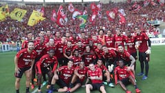 Guerrero entrena ante 50.000 espectadores en Maracaná