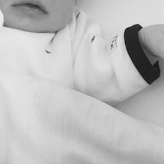 Sara Carbonero presenta a Lucas Casillas Carbonero en Instagram