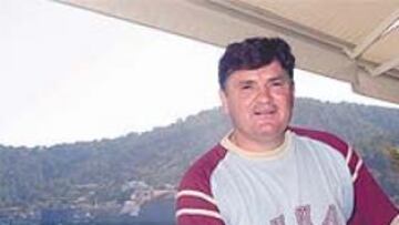 <b>VUELVE EL 5 DE JULIO</b>. Camacho regresará a Madrid en próximo día 5 de julio, mientras tanto disfruta de sus vacaciones en la playa de Las Salinas.