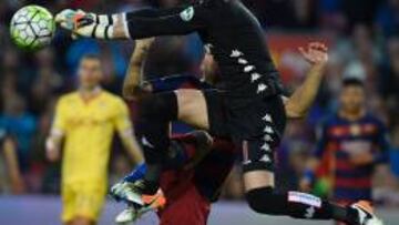 Suárez, en el momento del contacto con Cuéllar.