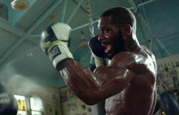 Bryant Jennings, boxeador profesional estadounidense y aspirante al título mundial de peso pesado.