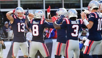 The Patriots beat the Browns to improve to 6-2 on the season and WR Stefon Diggs logged his first TD of the season, with a celebration to remember.