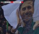 La espectacular bandera con la que el Werder se rinde a Pizarro
