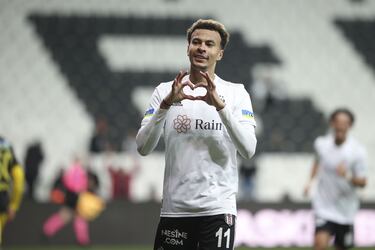 Prestado por: Everton | Cedido a: Besiktas