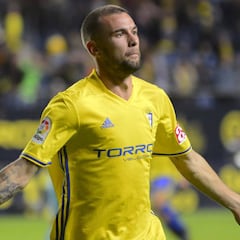 Carrillo, sobre el ascenso: "El Cádiz debe aspirar a lo máximo"