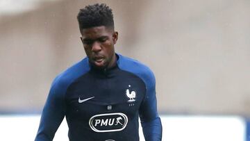 El defensa francés del Lyon, Samuel Umititi, durante un entrenamiento con Francia.
