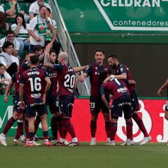 Brugué aprieta el liderato