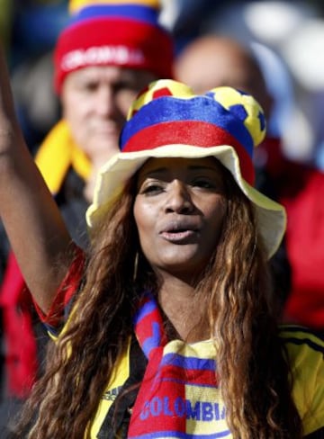 La belleza y los colores tiñeron las gradas en la primera fase de Copa América Chile 2015.