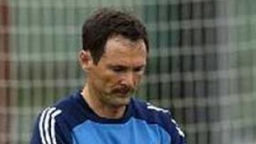 <b>PROTAGONISTA.</B> Tristante ha sido protagonista involuntario de los dos últimos partidos que ha pitado.