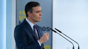 El presidente del Gobierno, Pedro S&aacute;nchez, durante una declaraci&oacute;n institucional para valorar los acuerdos alcanzados ayer en el seno del Consejo Interterritorial de Salud y la evoluci&oacute;n de la pandemia en Espa&ntilde;a.