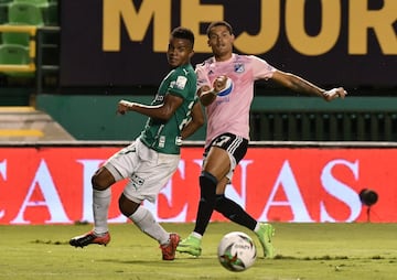 Deportivo Cali y Millonarios protagonizaron el regreso de la Liga Betplay tras el parón por la pandemia de COVID-19. El encuentro terminó en empate 1-1 y en la primera parte tuvo que ser suspendido por una Tormenta Eléctrica.