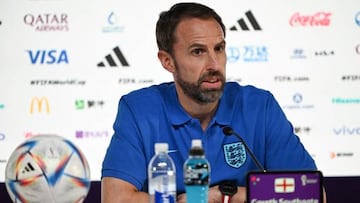 Gareth Southgate, entrenador de la Selección de Inglaterra, durante una conferencia de prensa en Qatar 2022.