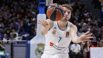 Luka Doncic, durante el partido ante el Fenerbahçe de la Euroliga.