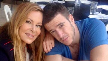 Ana Obreg¨®n recuerda a ?lex Lequio en el primer aniversario de su muerte