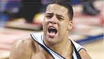 Sean May, el héroe de la final.