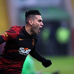 Falcao elegido en el equipo de la semana en Turquía