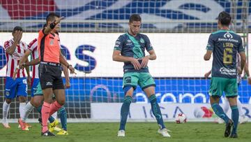 Puebla derrota a Chivas en la jornada 3 del Guardianes 2020