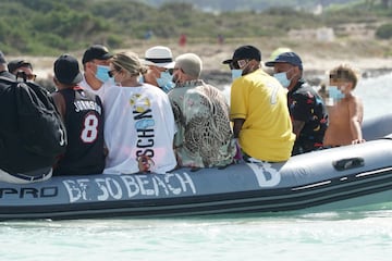 Neymar de vacaciones en Ibiza