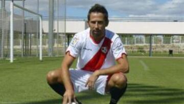 Tamudo, durante su presentaci&oacute;n con el Rayo Vallecano la temporada pasada.