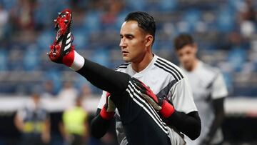 Navas may leave for City