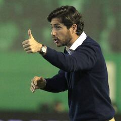 La Real 'provocó' que Víctor siga una semana más en el Betis