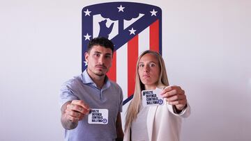 Giménez y Maitane López en la campaña contra el bullying de la Fundación Atlético.