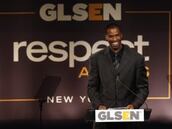 Jason Collins, el primer jugador que reconoció ser gay, se retira