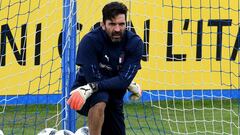 "Alisson can be world's best" predicts Taffarel