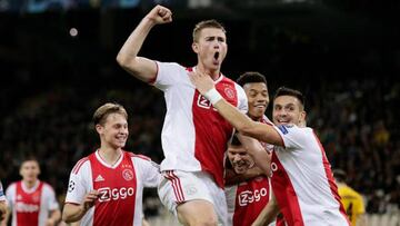 Ajax gole&oacute; al Lille en la jornada 1 de Champions League