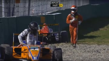 Pique en la F4 alemana: un piloto huye para escapar de una pelea