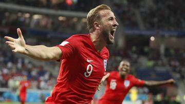 Volgograd (Russian Federation), 18/06/2018.- Harry Kane of England celebrates after scoring the winning goal during the FIFA World Cup 2018 group G preliminary round soccer match between Tunisia and England in Volgograd, Russia, 18 June 2018.
 
 (RESTRICT