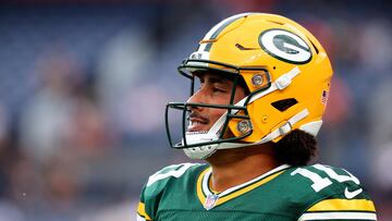 DENVER, COLORADO - AUGUST 18: Jordan Love #10 of the Green Bay Packers warms up against the Denver Broncos during a preseason game at Empower Field At Mile High on August 18, 2024 in Denver, Colorado. Jamie Schwaberow/Getty Images/AFP (Photo by Jamie Schwaberow / GETTY IMAGES NORTH AMERICA / Getty Images via AFP)