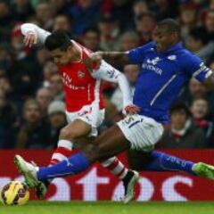 Arsenal recupera el camino en el retorno de Alexis Sánchez